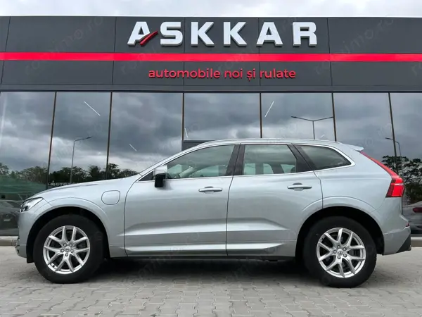 VOLVO Unknown Model 2019 — imagine 9