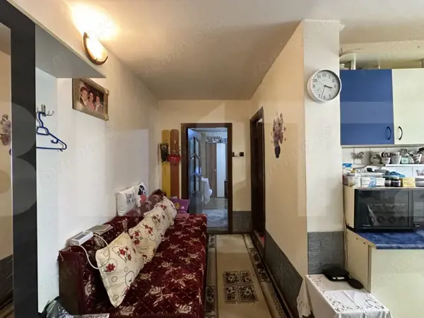 Apartament cu o camera, mobilat, Buziasului — fotografia 3