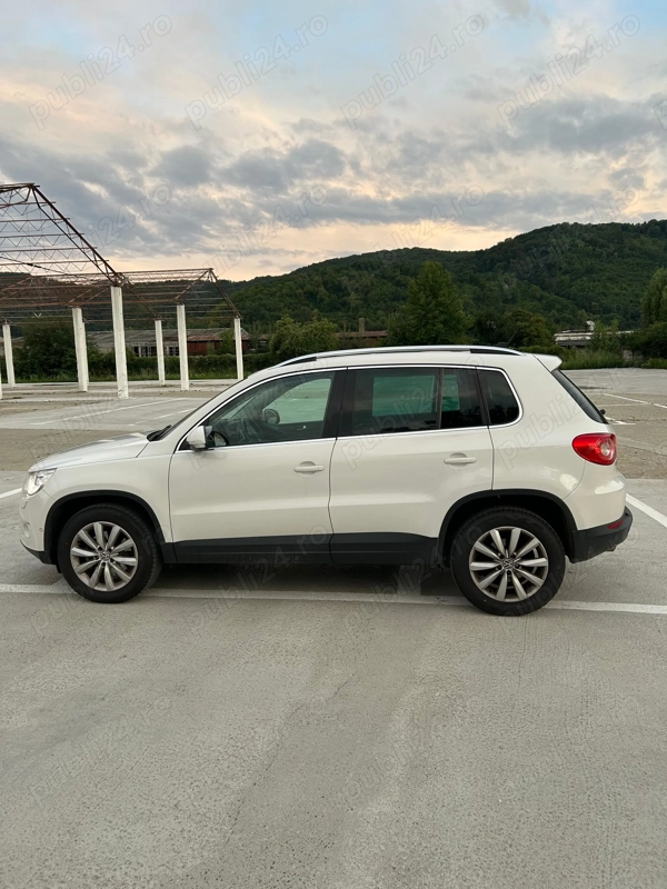 VOLKSWAGEN Tiguan 2010 — imagine 4