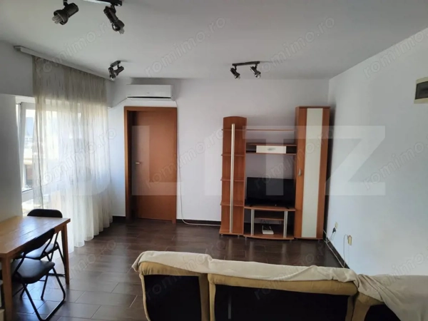 Apartament cu 1 camera, 40 mp + Balcon, Zona Farmec — fotografia 1