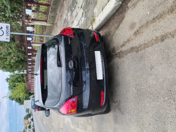 KIA Ceed 2010 — imagine 3