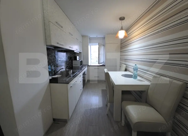 Apartament cu 3 camere, zona Stefan cel Mare; Parter inalt — fotografia 1