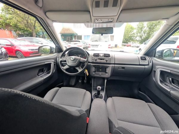 SKODA Fabia 2012 — imagine 3