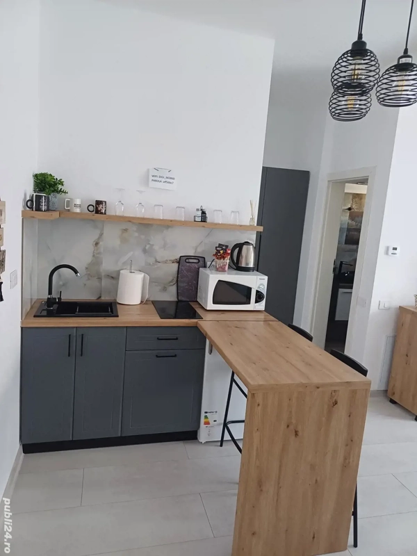 Apartament tip studio de vânzare — fotografia 1