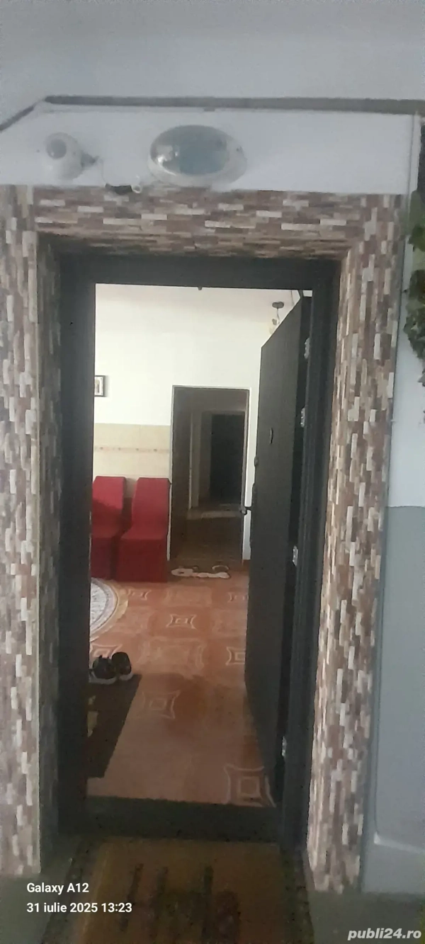 Vand apartament fara agentie — fotografia 1