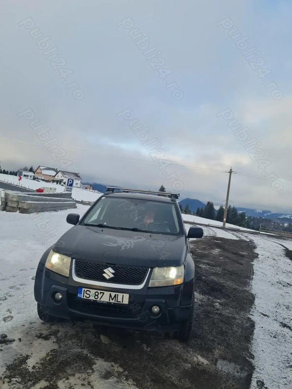 SUZUKI Grand Vitara