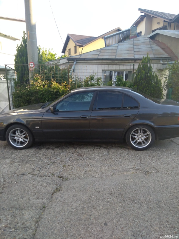 BMW 5 Series 2002 — imagine 4