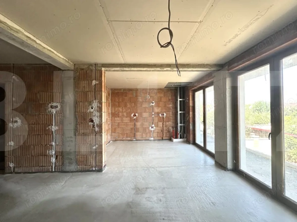 Apartament cu 3 camere, etaj intermediar, terasa, Braytim — fotografia 1
