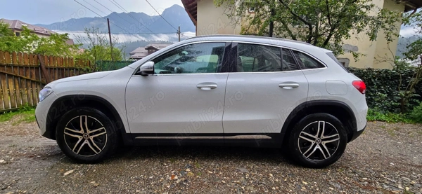 MERCEDES-BENZ GLA 2023 — imagine 7