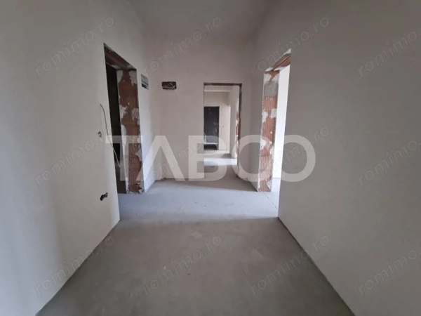 Apartament decomandat 3 camere 2 bai 83 mpu 2 balcoane Sibiu Rahovei — fotografia 3