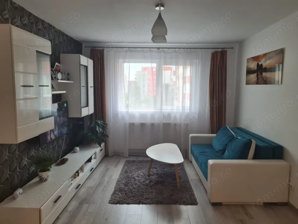 De inchiriat apartament 1 camera in zona Aradului