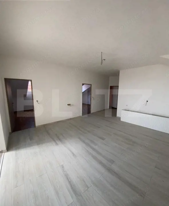 Apartament 5 camere – 117 mp utili, 2 bai, zona Decebal — fotografia 1