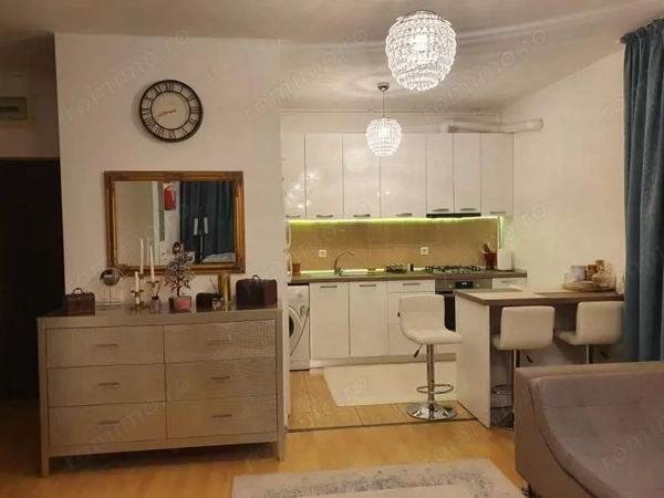 Vanzare 2 camere in Rasarit de Soare- Titan, pretabil cabinet — fotografia 1
