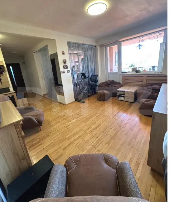 Apartament modern cu 3 camere, complet mobilat și utilat – Zonă semicentrală — fotografia 2