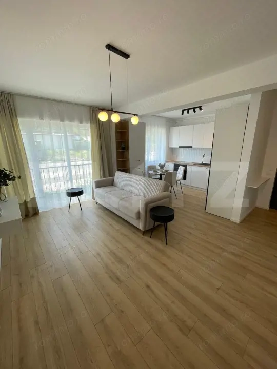 Apartament mobilat si utilat, incalzire in pardoseala, garaj, zona Terra — fotografia 1