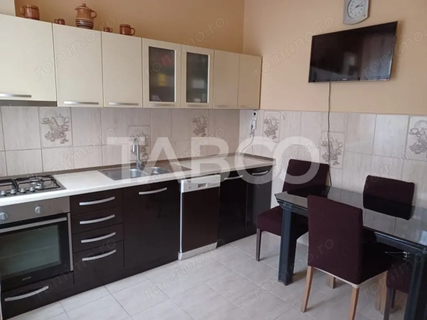 Apartament de vanzare la casa 3 camere terasa pivnita Orasul de Jos — fotografia 2