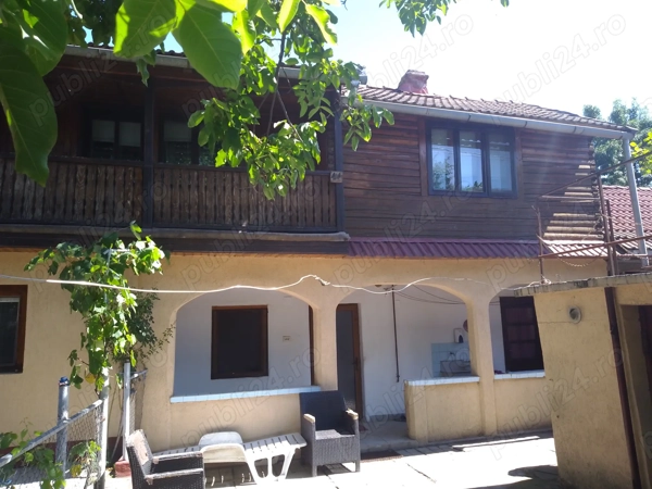 Vând casă Moșnița Veche