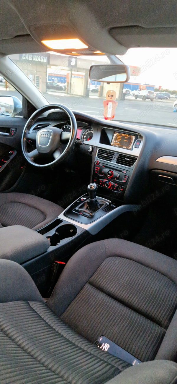 AUDI A4 2011 — imagine 8
