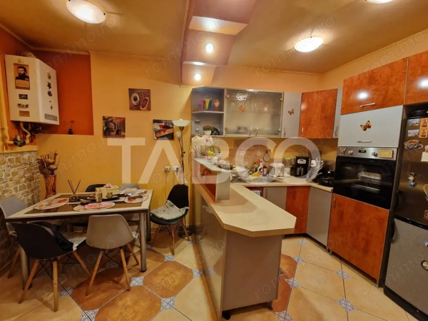 Apartament 89 mpu 4 camere 2 bai loc parcare si pivnita central Sibiu — fotografia 2