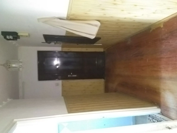 Vând apartament