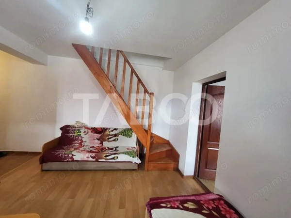 Apartament de vanzare 4 camere pe 2 etaje 84 mp zona Rahovei Sibiu — fotografia 2