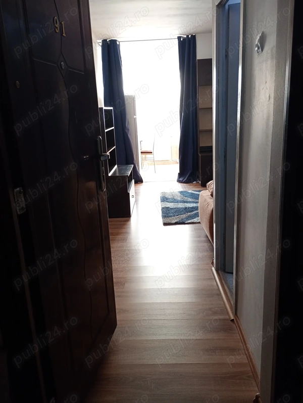 Închiriez garsonieră — fotografia 3