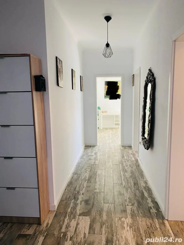 Vand apartament 2 camere — fotografia 1
