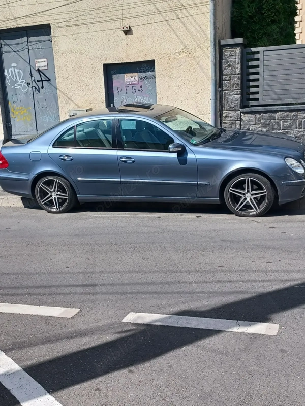 MERCEDES-BENZ E-Class 2002 — imagine 8