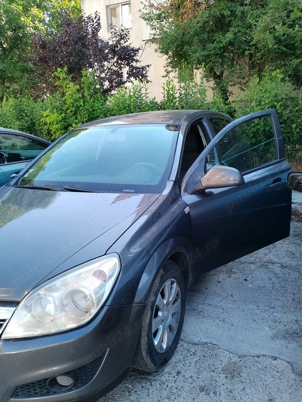 OPEL Astra 2011 — imagine 3