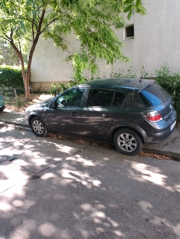 OPEL Astra 2011 — imagine 8