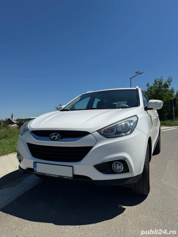 HYUNDAI ix35 2013 — imagine 2