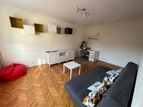 Vand 3 camere Soarelui! — fotografia 3