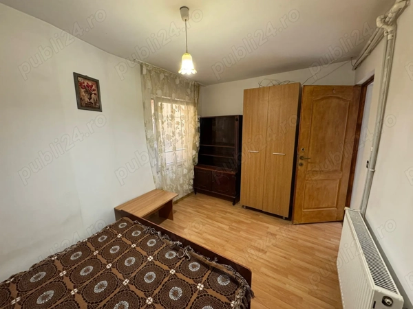 Închiriere Camere Casă — fotografia 2