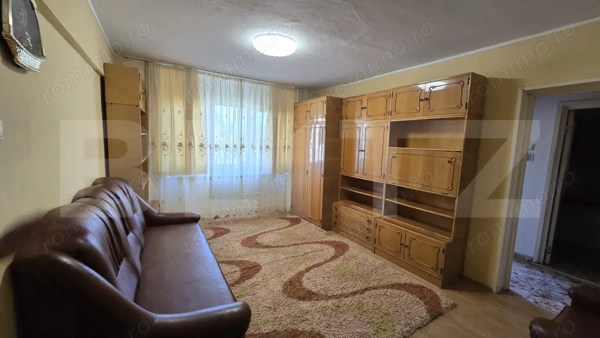 Apartament de vanzare, cu 3 camere, 95 mp, zona Micro 16 — fotografia 1