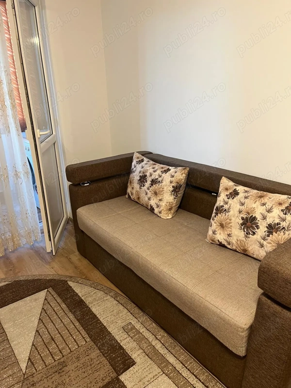 Vând apartament 2 camere + garaj,49 mp,et.2,renovat,mobilat și utilat str.Orizont,Dej — fotografia 3