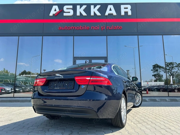 JAGUAR XE 2019 — imagine 5