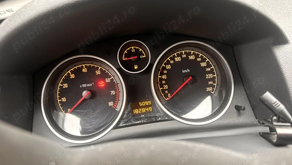 OPEL Astra 2010 — imagine 7