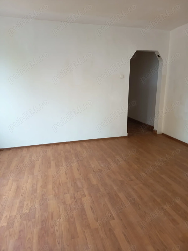 2 camere Craiovita 2 4,nemobilat,200 euro.