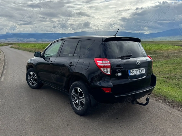 TOYOTA RAV4 2012 — imagine 3