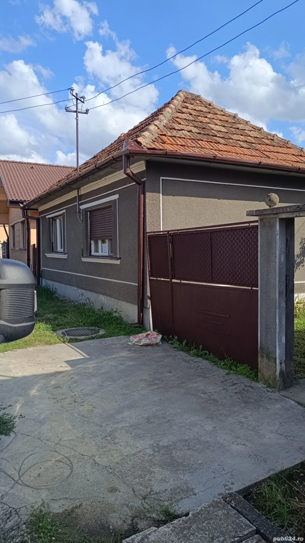 casa cu gradina in Aleșd