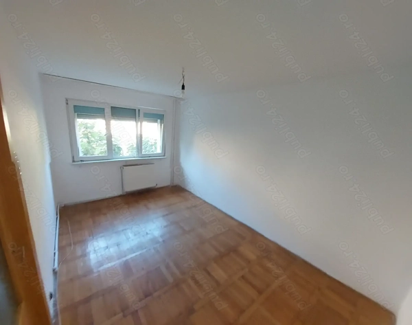 Vand apartament 3 camere,etaj 1din 4,centrala proprie,Govandari-disponibil imediat — fotografia 3
