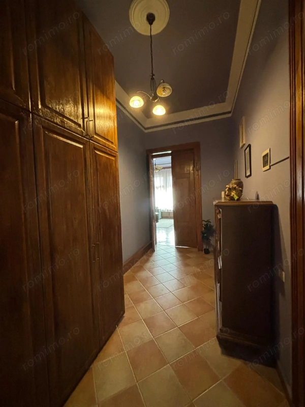 Proprietar inchiriez apartament Piata Libertatii — fotografia 1
