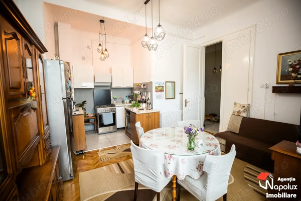 Locuință deosebită cu 3 camere, terasă și curte Centru | Comision 0% — fotografia 1