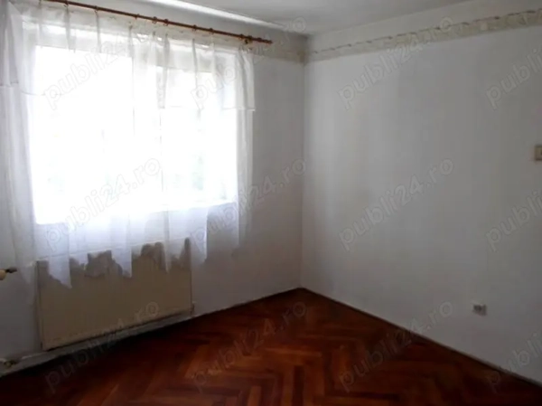 Vanzare apartament 3 camere, parter, decomandat in Ploiesti, Nord, str. Grindului, comision 0 — fotografia 3