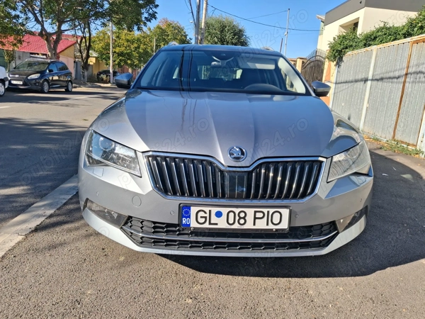 Skoda Superb 2018. 121000km. 1.4 benzina. DSG.150 cai