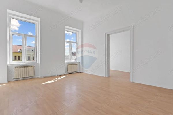Apartament 3 camere, nemobilat, prima inchiriere-central — fotografia 3