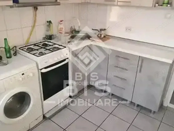 Apartament de vanzare - DECEBAL — fotografia 3