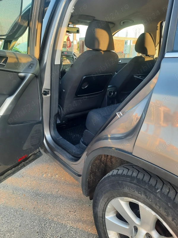 VOLKSWAGEN Tiguan 2009 — imagine 10