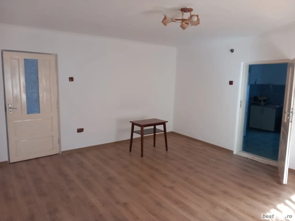vand aprtament la vila partier deosebit — fotografia 3