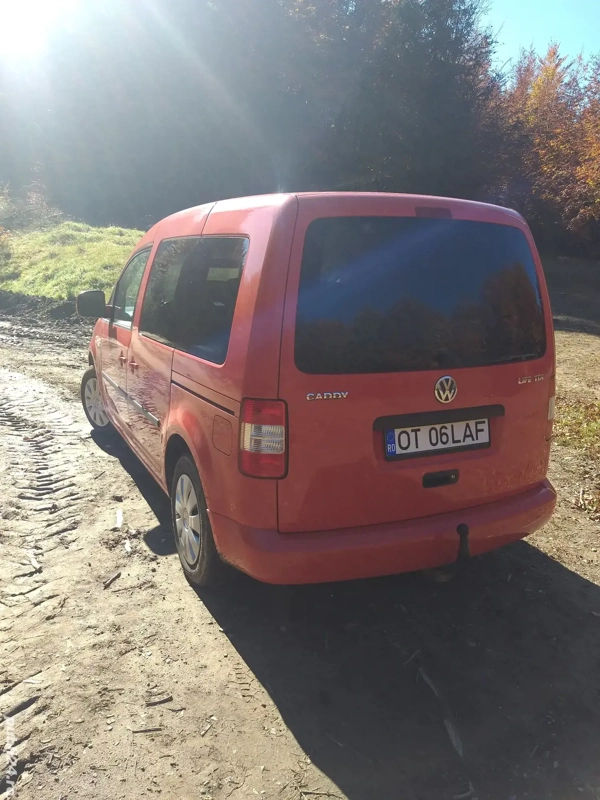 VOLKSWAGEN Caddy 2006 — imagine 3